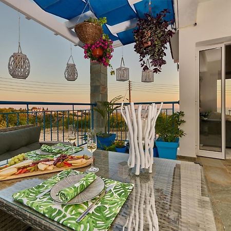 Villanelle Bed & Breakfast Welcomes Dog Lovers Only Тала Экстерьер фото