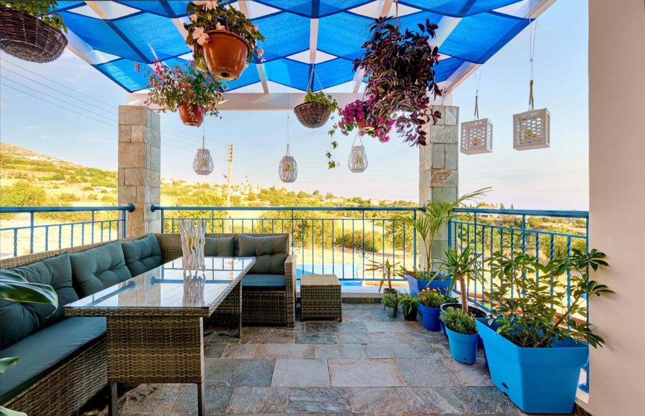 Villanelle Bed & Breakfast Welcomes Dog Lovers Only Тала Экстерьер фото
